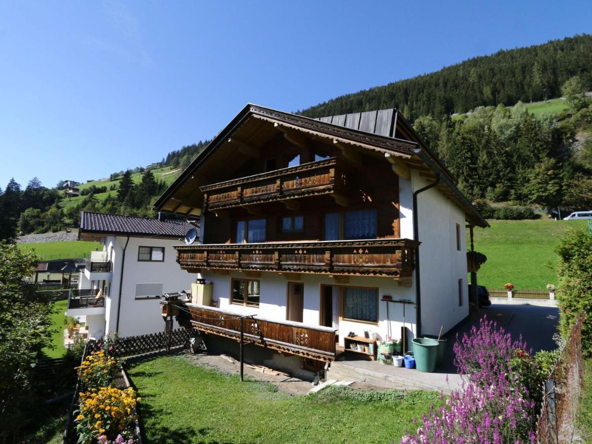 Apartment In Mayrhofen In The Mountains Екстериор снимка