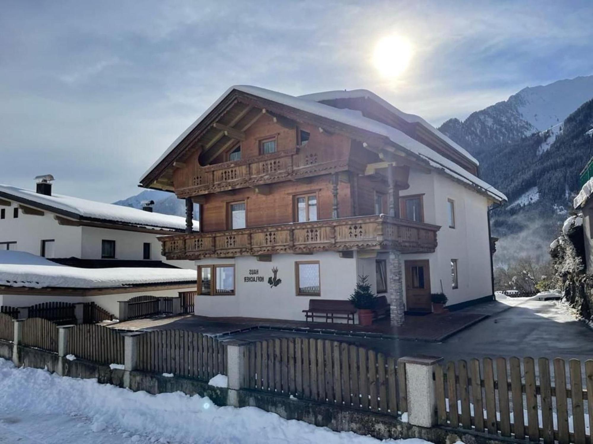 Apartment In Mayrhofen In The Mountains Екстериор снимка
