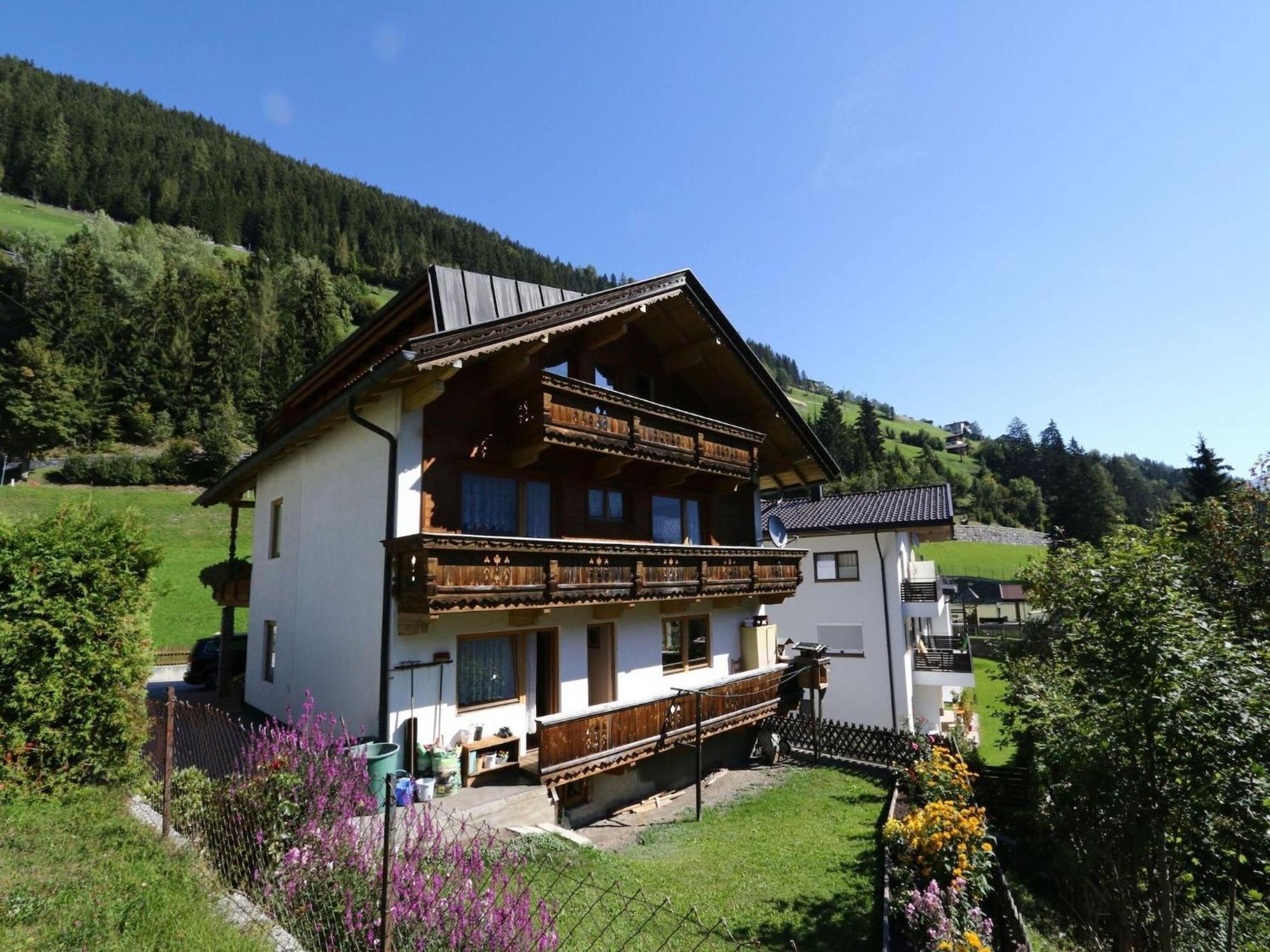 Apartment In Mayrhofen In The Mountains Екстериор снимка