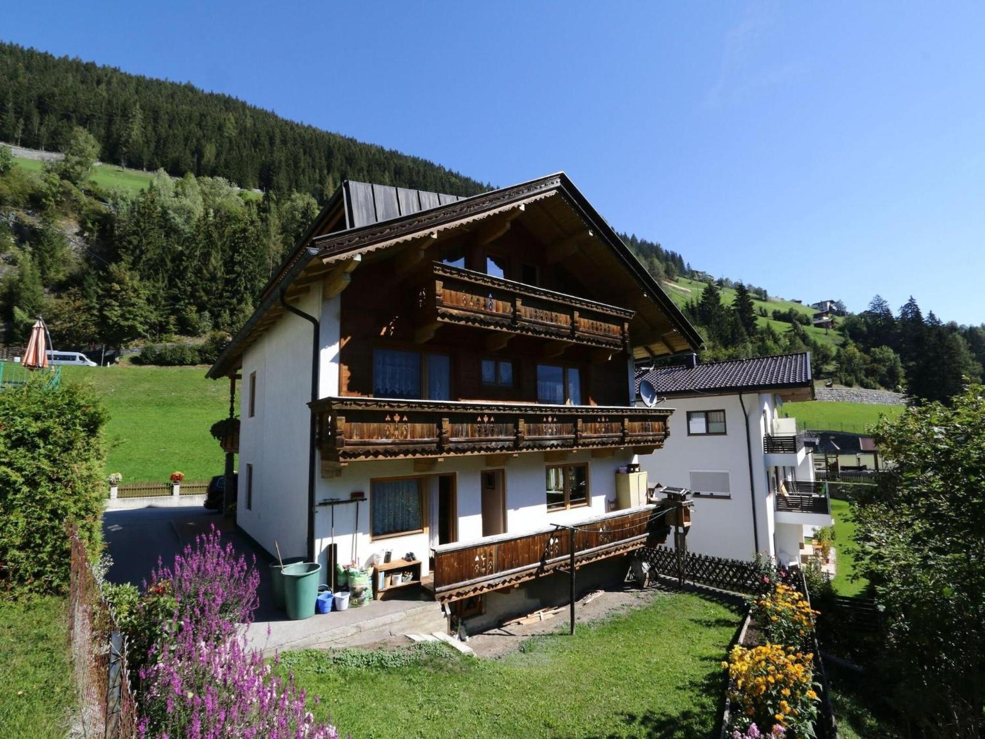 Apartment In Mayrhofen In The Mountains Екстериор снимка